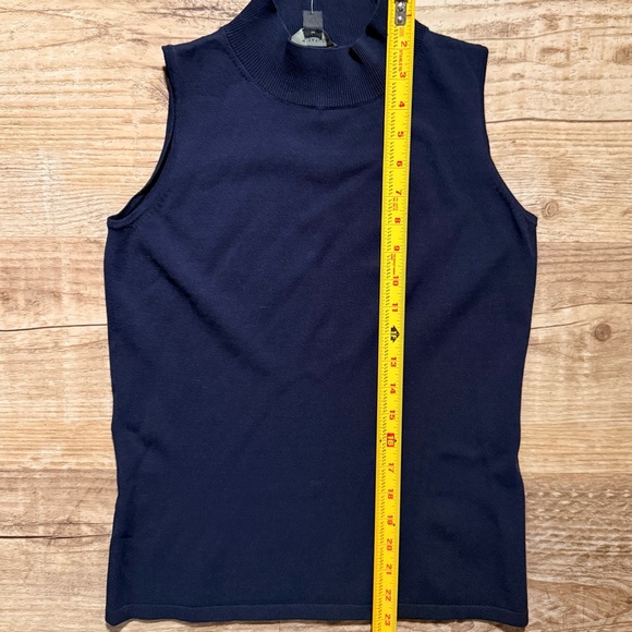 Ann Taylor Navy Blue Sleeveless Mock Neck Sweater Top Petite Small - Picture 4 of 4